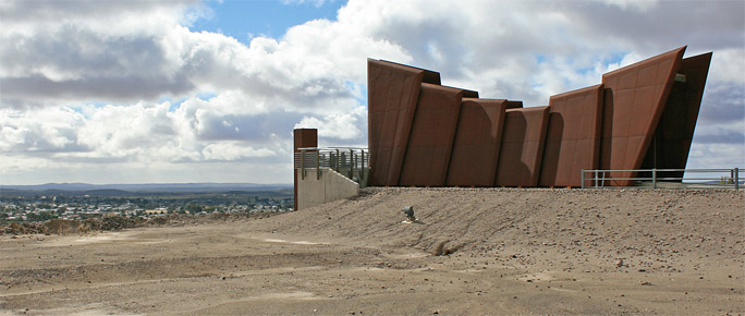 Miner's Memorial at the Line of Lode mine